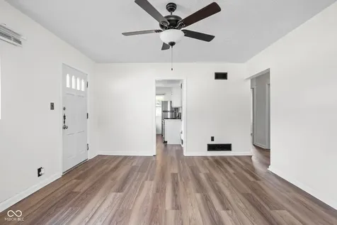 4502 Evanston Avenue Indianapolis IN 46205