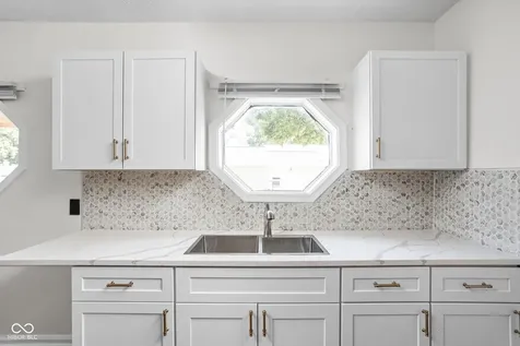 4502 Evanston Avenue Indianapolis IN 46205