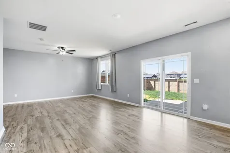 7214 Parkstay Lane Indianapolis IN 46113