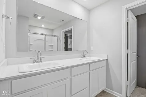7214 Parkstay Lane Indianapolis IN 46113