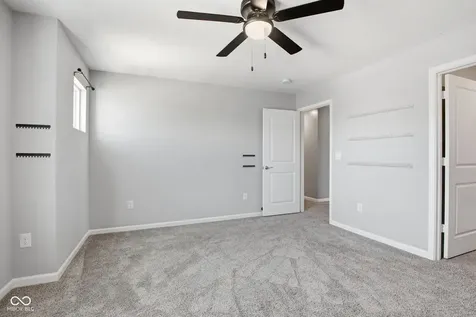 7214 Parkstay Lane Indianapolis IN 46113
