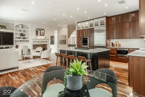 14586 Stonegate Court Carmel IN 46032