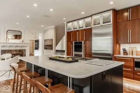 14586 Stonegate Court Carmel IN 46032