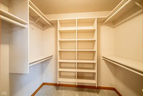 7204 Oak Cove Lane Noblesville IN 46062