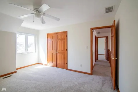 7204 Oak Cove Lane Noblesville IN 46062