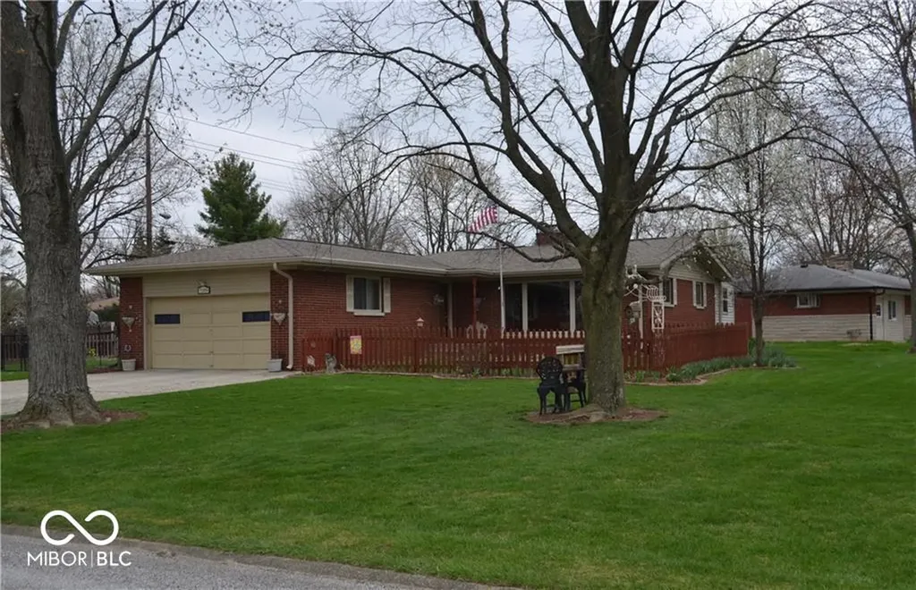 7209 Shelby Street Indianapolis IN 46227