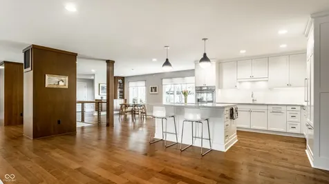 7548 Morningside Drive Indianapolis IN 46240