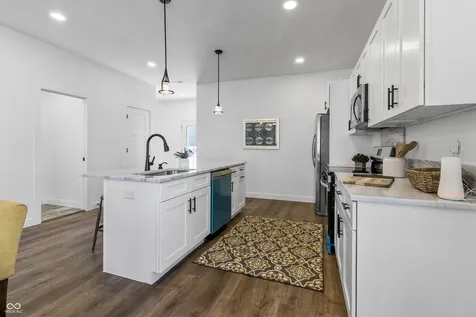 106 Wisconsin Street Indianapolis IN 46225