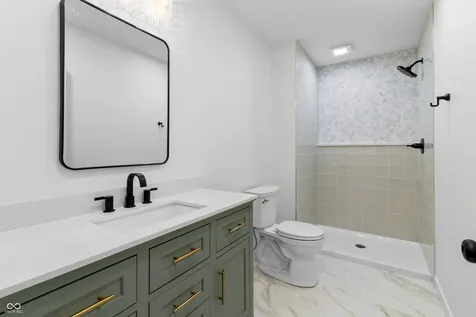 106 Wisconsin Street Indianapolis IN 46225