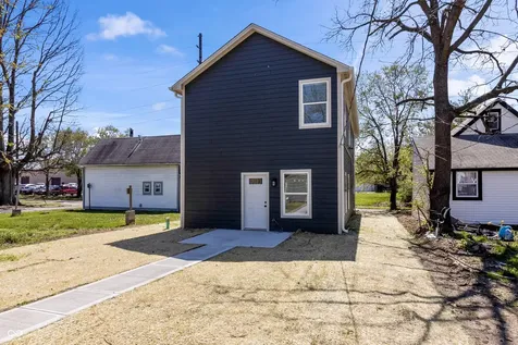 106 Wisconsin Street Indianapolis IN 46225