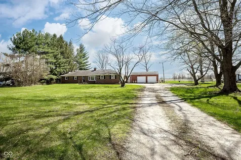 5787 W 300 S Jamestown IN 46147