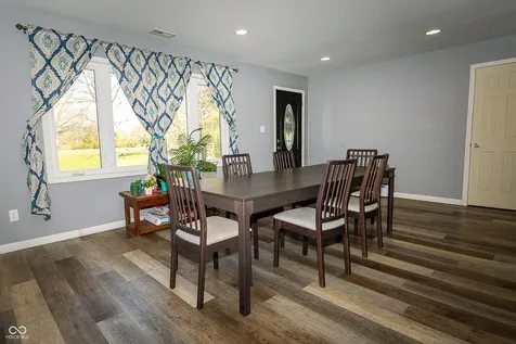 5787 W 300 S Jamestown IN 46147