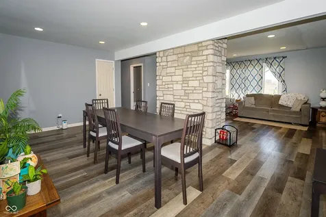 5787 W 300 S Jamestown IN 46147