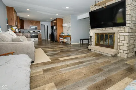 5787 W 300 S Jamestown IN 46147