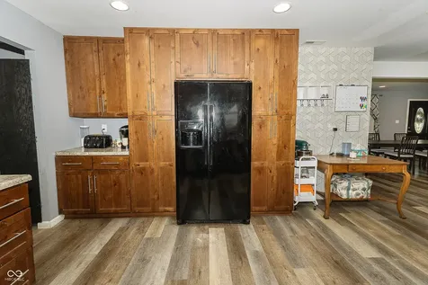 5787 W 300 S Jamestown IN 46147
