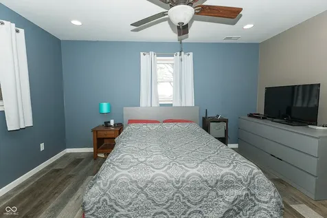 5787 W 300 S Jamestown IN 46147