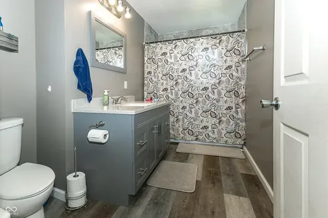 5787 W 300 S Jamestown IN 46147