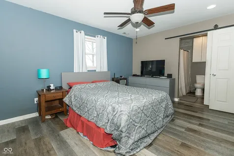 5787 W 300 S Jamestown IN 46147
