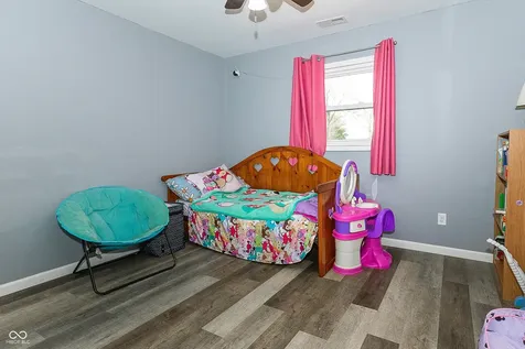 5787 W 300 S Jamestown IN 46147