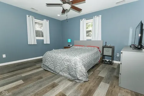 5787 W 300 S Jamestown IN 46147