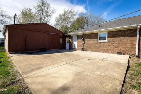 5787 W 300 S Jamestown IN 46147
