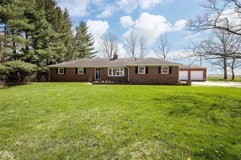 5787 W 300 S Jamestown IN 46147