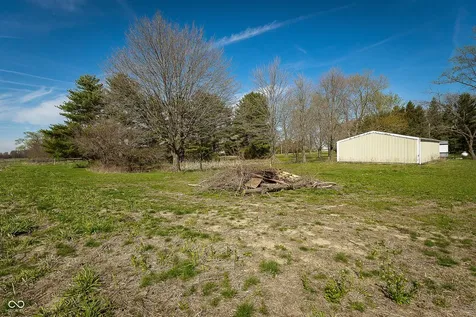 5787 W 300 S Jamestown IN 46147