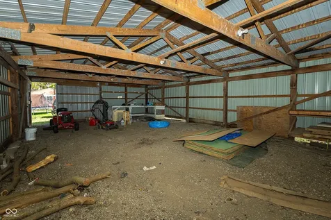 5787 W 300 S Jamestown IN 46147