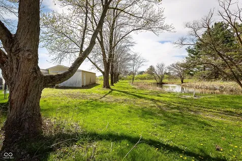 5787 W 300 S Jamestown IN 46147