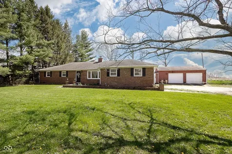 5787 W 300 S Jamestown IN 46147