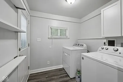 554 N Oakland Avenue Indianapolis IN 46201