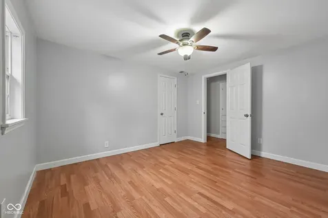 554 N Oakland Avenue Indianapolis IN 46201