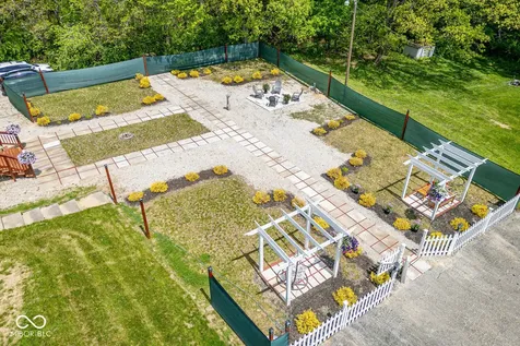 7425 S Harmony Road Bloomington IN 47403