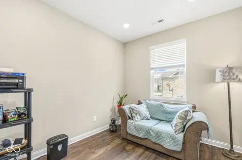 8652 Faulkner Drive Indianapolis IN 46239