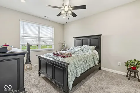 8652 Faulkner Drive Indianapolis IN 46239