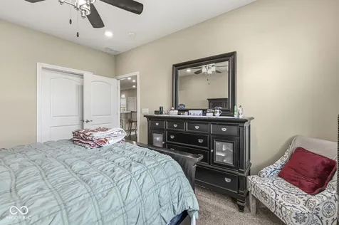8652 Faulkner Drive Indianapolis IN 46239