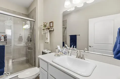 8652 Faulkner Drive Indianapolis IN 46239