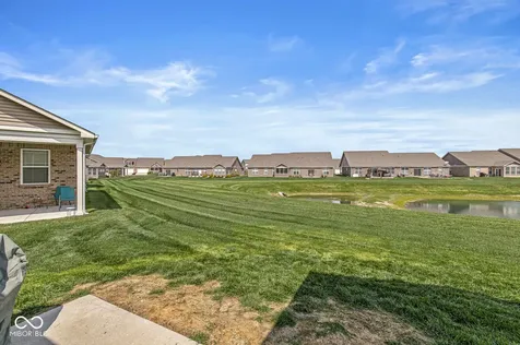 8652 Faulkner Drive Indianapolis IN 46239