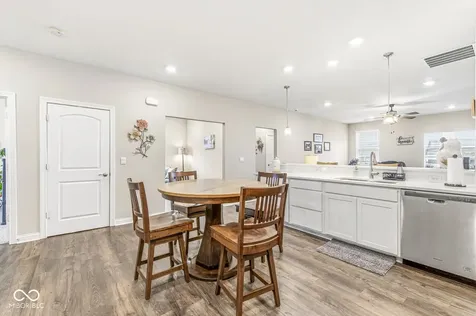 8652 Faulkner Drive Indianapolis IN 46239