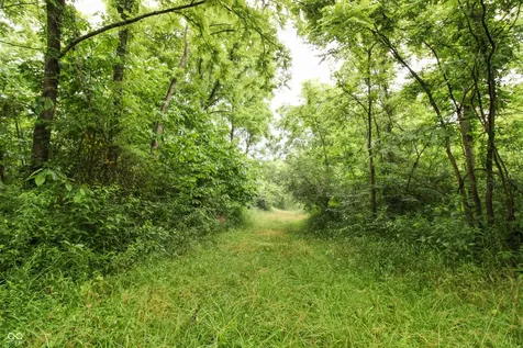 0 W Old Nashville Road Columbus IN 47201