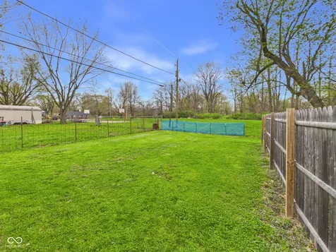 2103 E Yale Avenue Muncie IN 47303