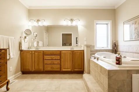 6692 Braemar Avenue S Noblesville IN 46062