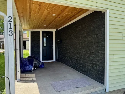 213 Maple Street Crawfordsville IN 47933