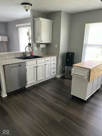 932 Stave Oak Drive Beech Grove IN 46107