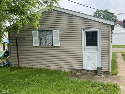 1122 S 21st Street New Castle IN 47362