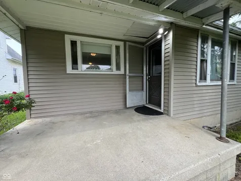 1122 S 21st Street New Castle IN 47362
