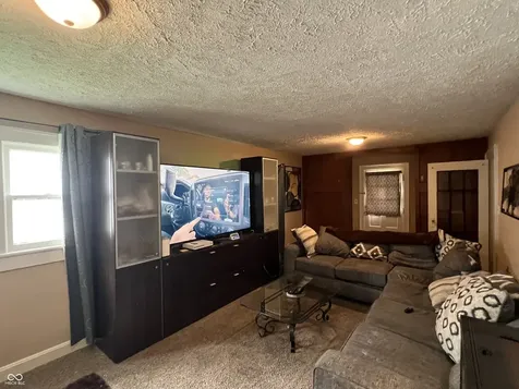 1122 S 21st Street New Castle IN 47362