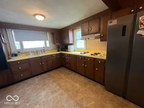 1122 S 21st Street New Castle IN 47362