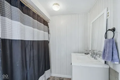 8330 S 750 W Pendleton IN 46064