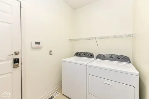 13973 Avalon E Drive Fishers IN 46037